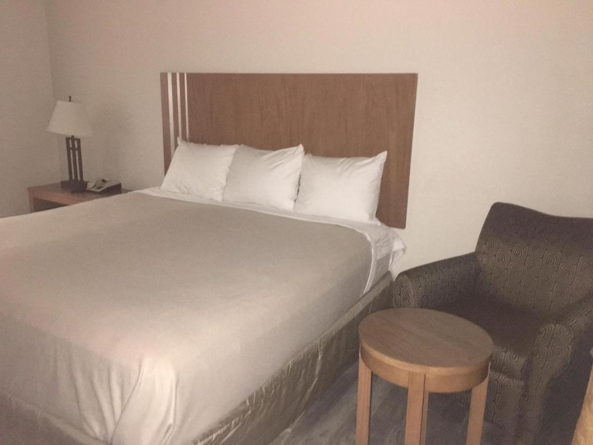 Downtown Motel Prince George Luaran gambar