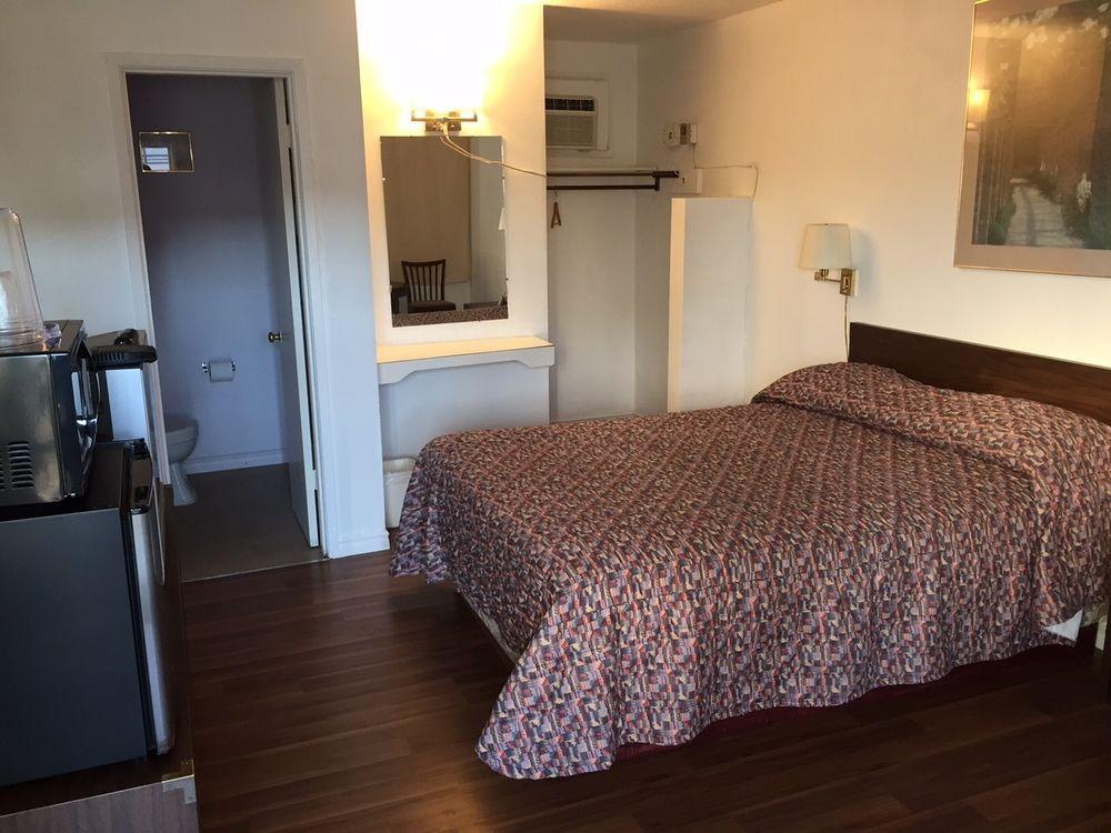 Downtown Motel Prince George Luaran gambar